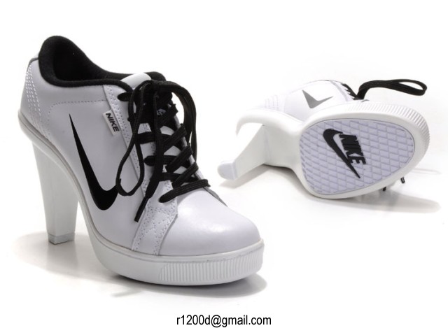 chaussures nike talon