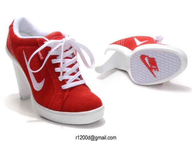 nike à talons aiguilles