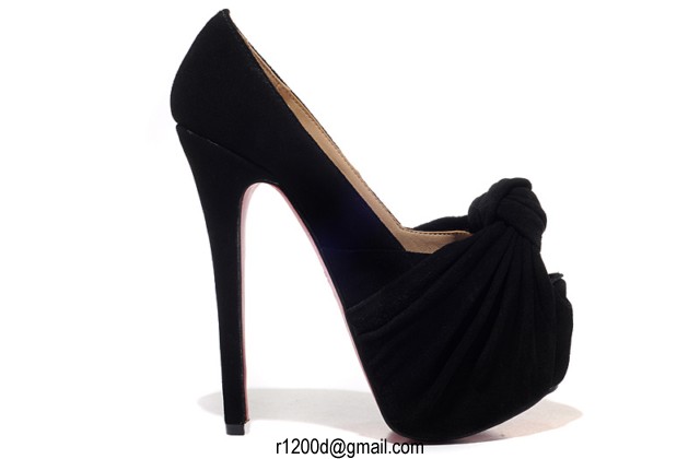 chaussures christian louboutin femme pas cher