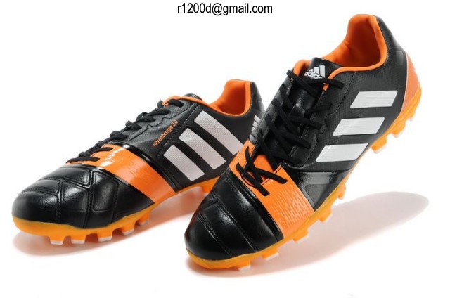 chaussure futsal nike hypervenom